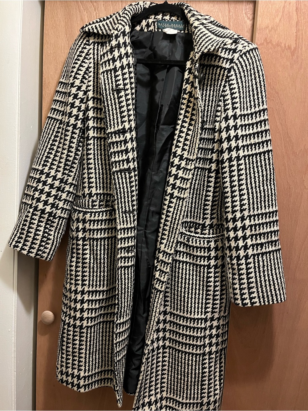 Harve Benard Black & Cream Houndstooth Pea Coat